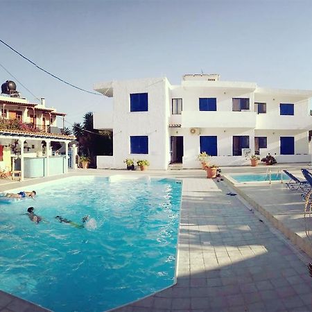 Helios Hotel Agia Marina (Aegina) Exterior foto