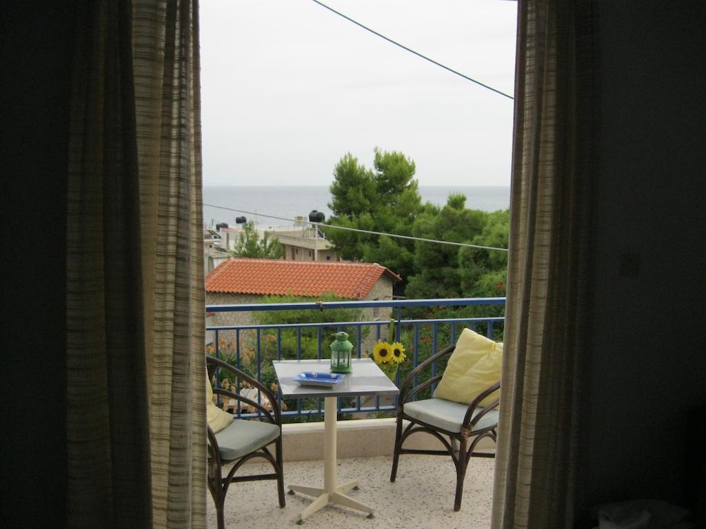Helios Hotel Agia Marina (Aegina) Exterior foto