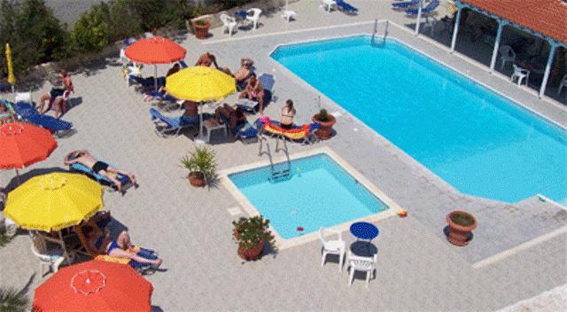Helios Hotel Agia Marina (Aegina) Exterior foto